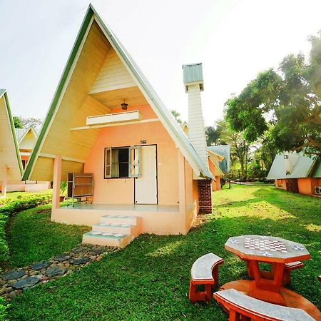 Touch Star Resort - Doi Inthanon Chom Thong Esterno foto