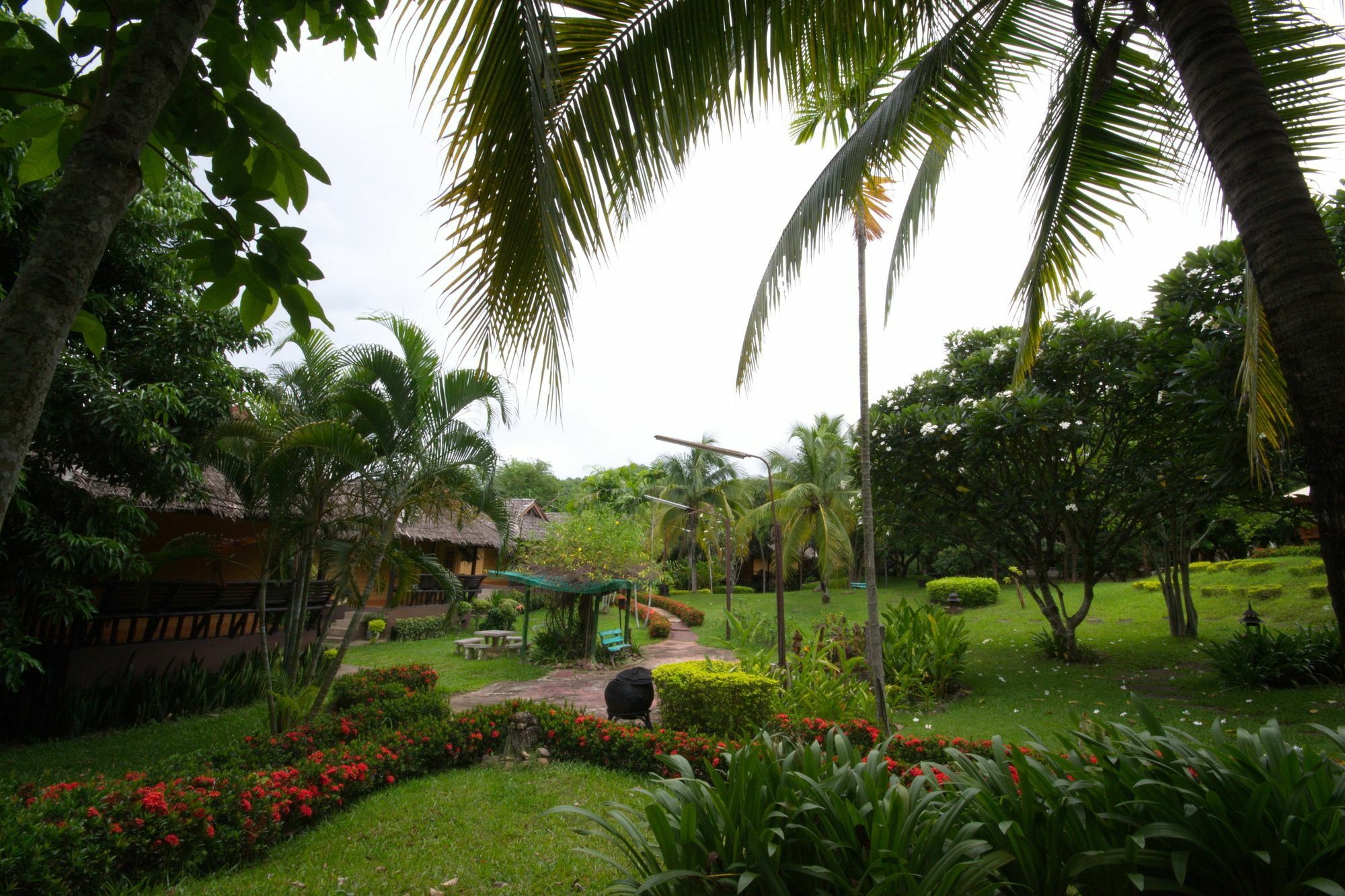 Touch Star Resort - Doi Inthanon Chom Thong Esterno foto