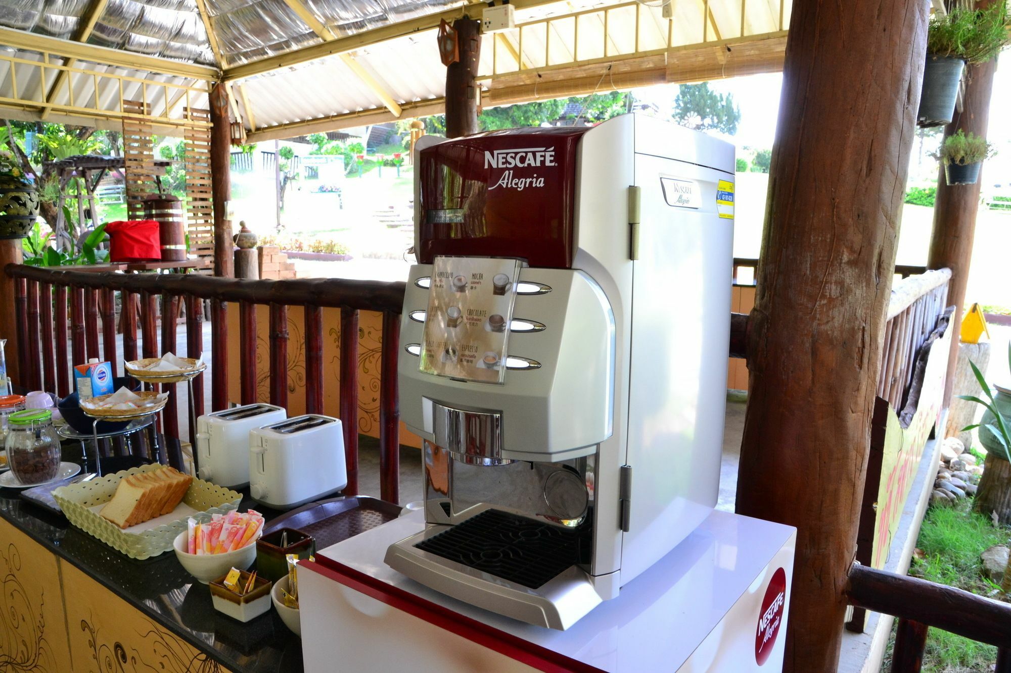 Touch Star Resort - Doi Inthanon Chom Thong Esterno foto